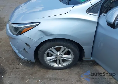 2017 Chevrolet Cruze Lt Auto z USA, uszkodzony, nr VIN 3G1BE6SM6HS565606